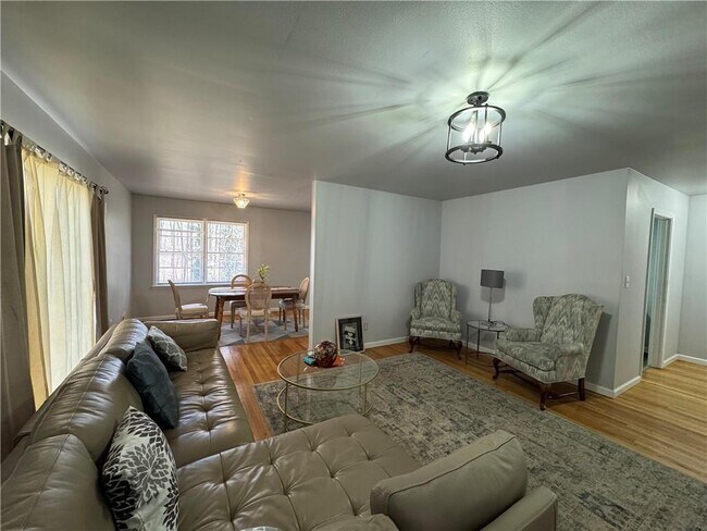 Foto del edificio - 3080 Forrest Park Rd SE