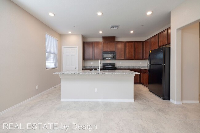 Building Photo - 3 br, 2.5 bath House - 2440 Bagnara Pl