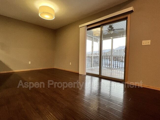 Foto del edificio - 1765 Sara Ct