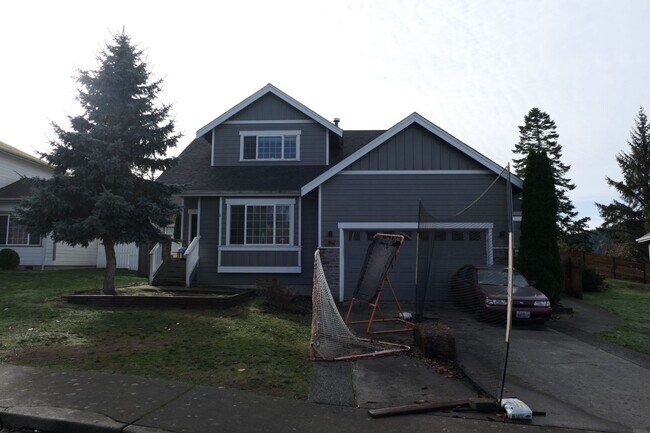 Foto del edificio - AVAILABLE NOW: Spacious 4 bdrm, 3 bath home in Cedar Ridge Development!