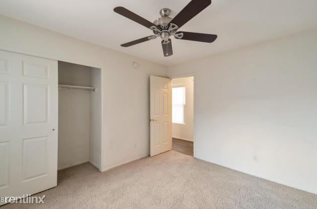 Building Photo - 3 br, 3 bath House - 8476 E Hodgman Pl