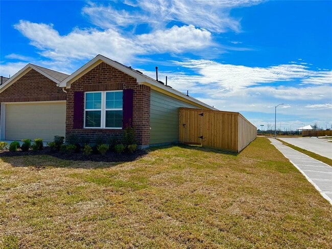 Building Photo - 26532 Eternal Dr