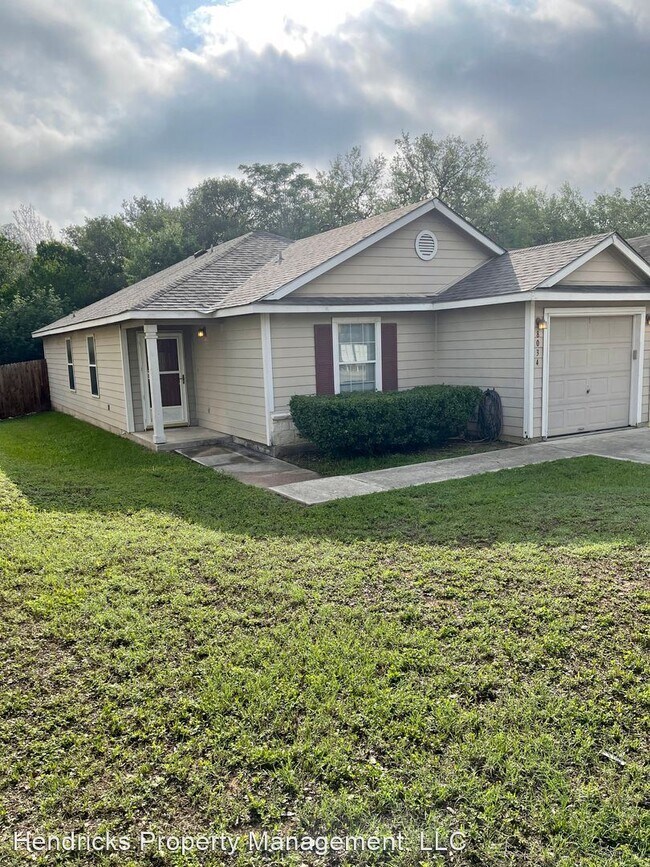 Building Photo - 3 br, 2 bath House - 8034 Cypress Crown