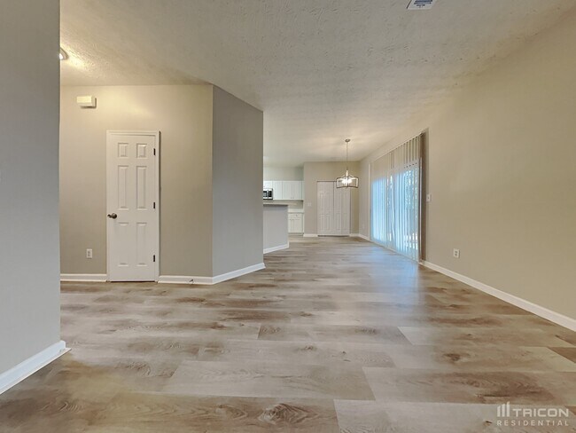 Foto del edificio - 7161 Silver Mine Crossing SE