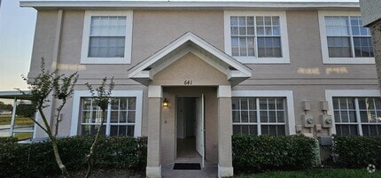 Building Photo - 641 Kensington Lake Cir