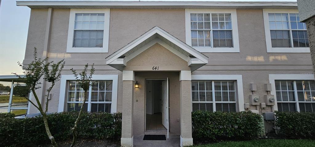 Foto principal - 641 Kensington Lake Cir