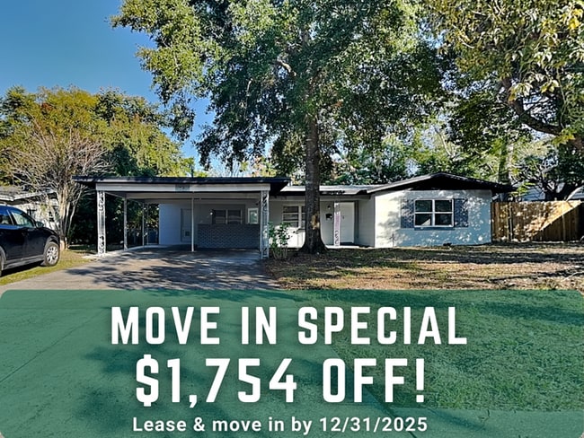 Building Photo - 1627 N Powers Dr