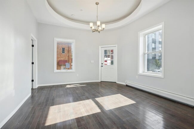 Foto del edificio - 541 70th St