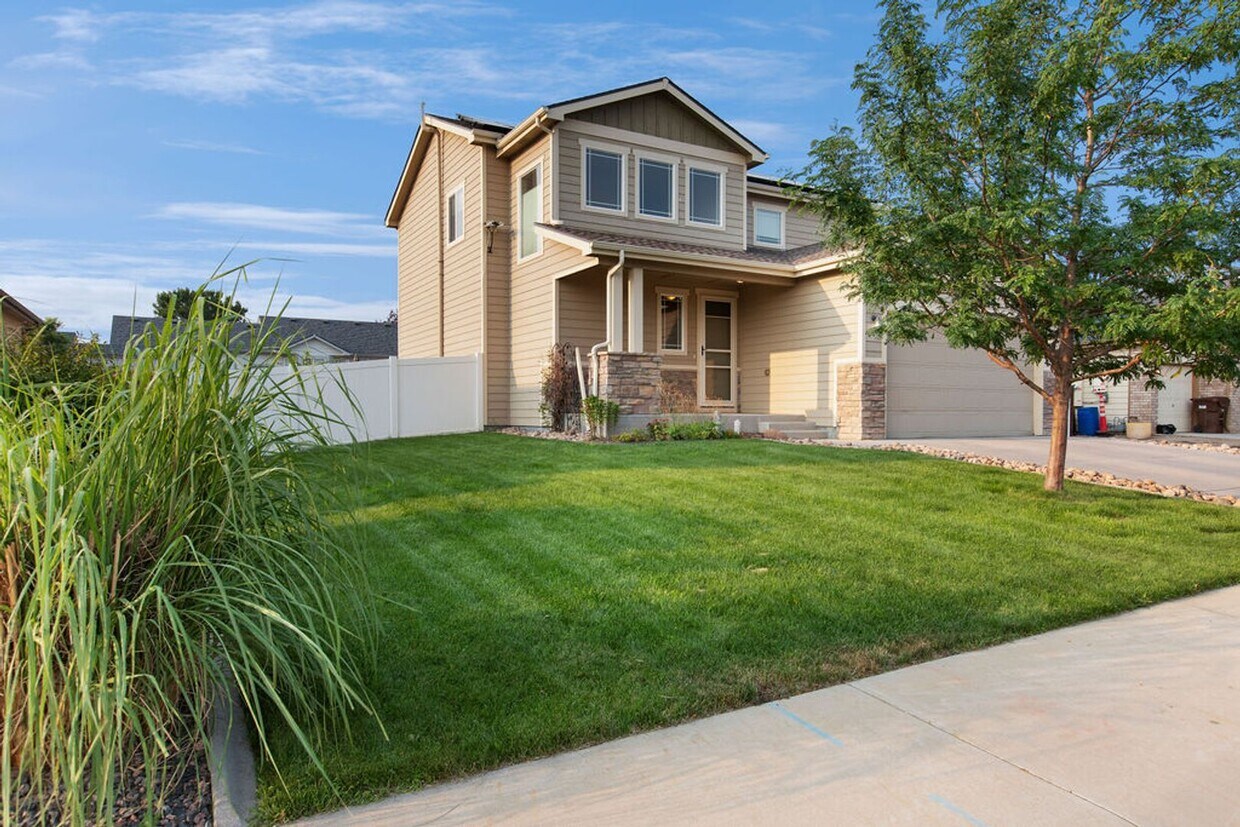 Foto principal - 3 Bedroom home in Severance
