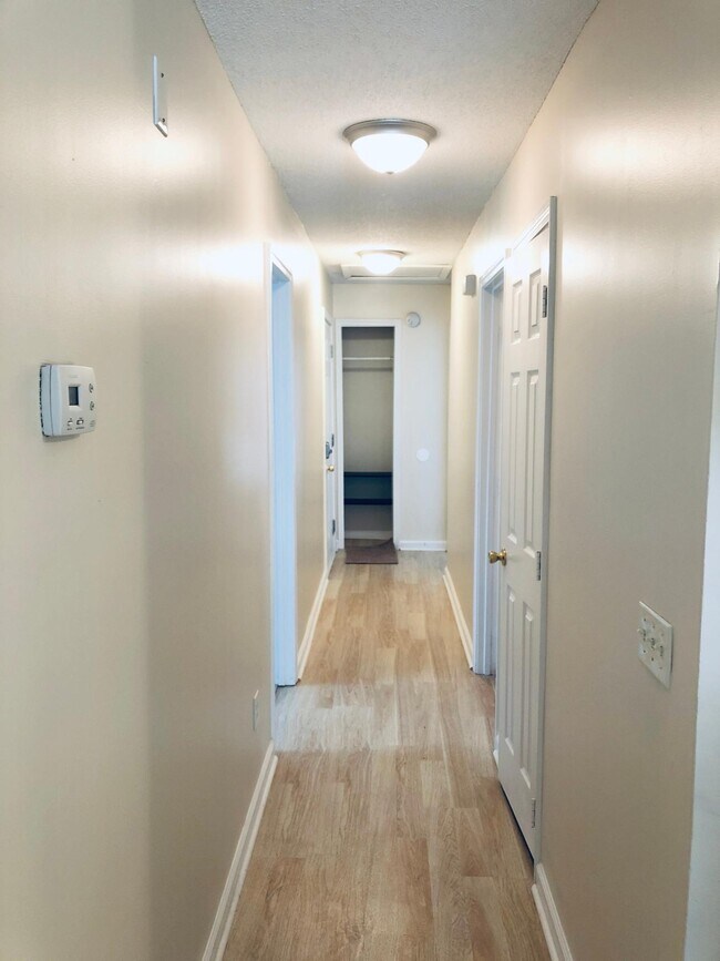 Foto del edificio - 246 Lawrence St