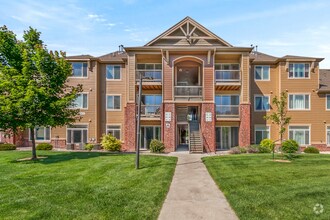 Building Photo - 2445 Windrow Dr