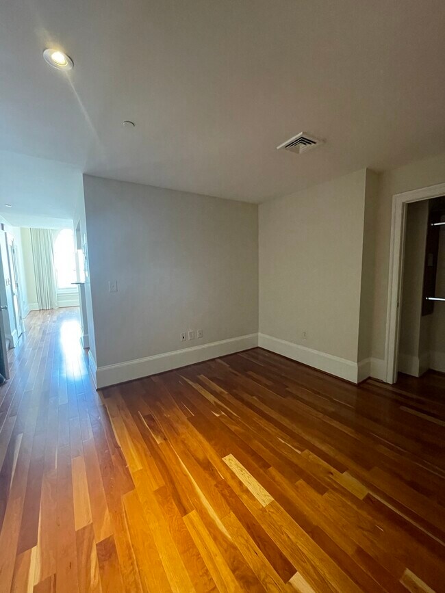 Interior Photo - The Apartments at Charles Plaza