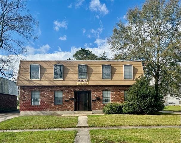 Building Photo - Charming 2-Bedroom Apartment with Water Included!