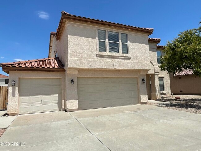 Building Photo - 3404 E Wyatt Way