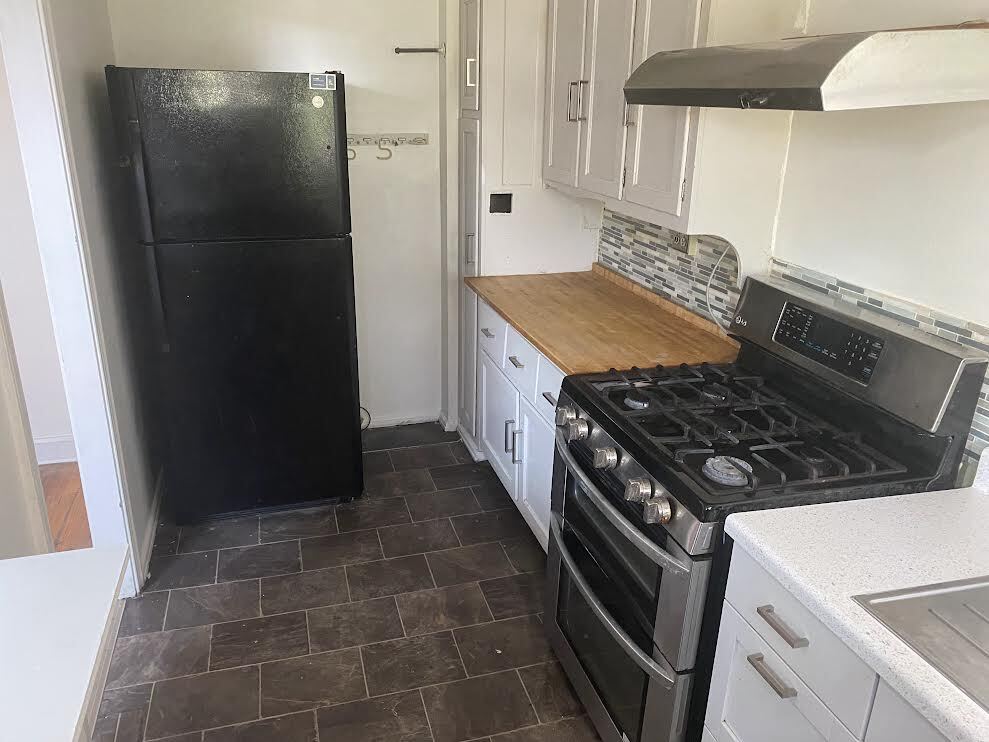 Foto principal - 2521 Benning Rd NE