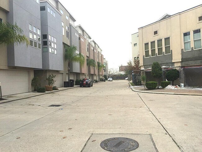 Foto del edificio - 2330 Sperber Ln