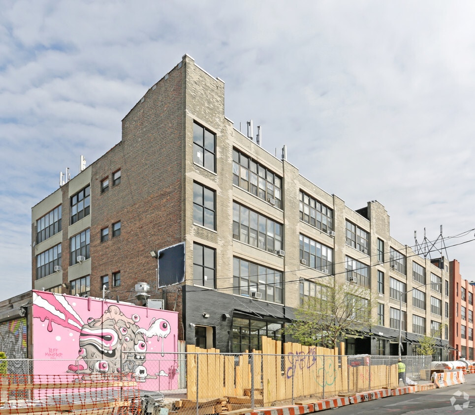 449465 Troutman St, Brooklyn, NY 11237 Apartments in Brooklyn, NY