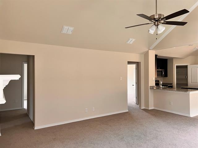 Foto del edificio - 422 Greenhaven Dr