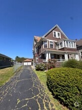 Building Photo - 29 Bowe Ave