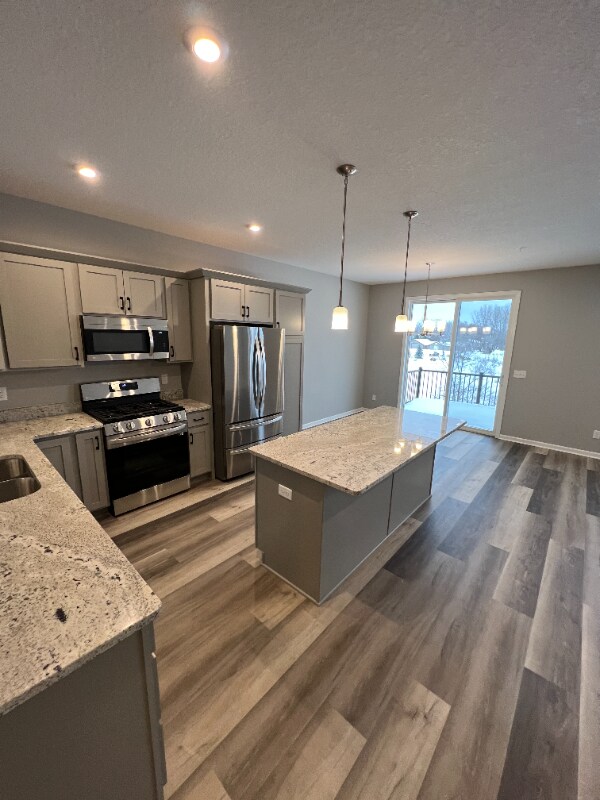 Building Photo - 14823 Willemite St NW