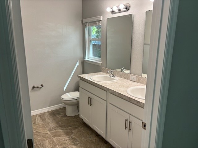 Foto del edificio - 611 Kingston Ave