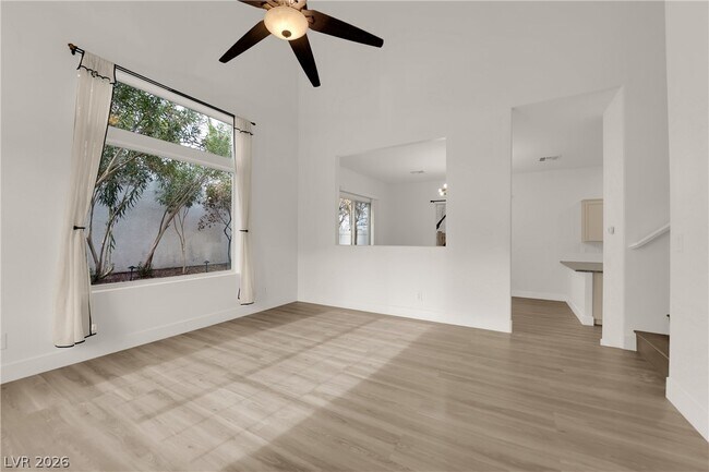 Building Photo - 1529 Tillman Falls Ave