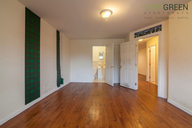 Building Photo - 293 Throop Ave
