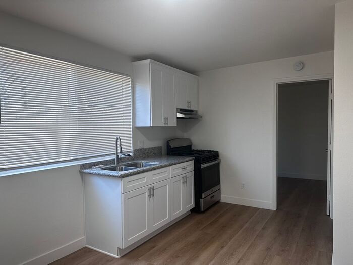 Primary Photo - Situated in the Community of Newhall