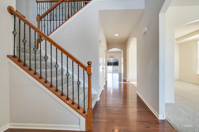 Building Photo - 3485 Gallant Fox Dr