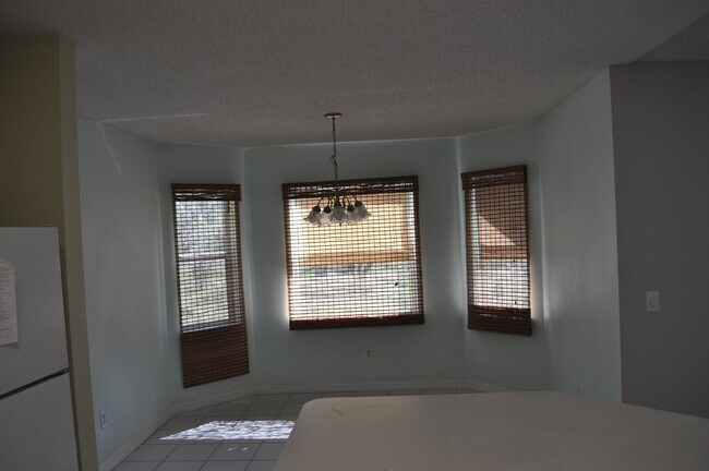 Foto del edificio - Pine Lakes 3bdrm home on a cul-de-sac!