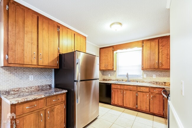 Foto del edificio - 1310 Worland Dr