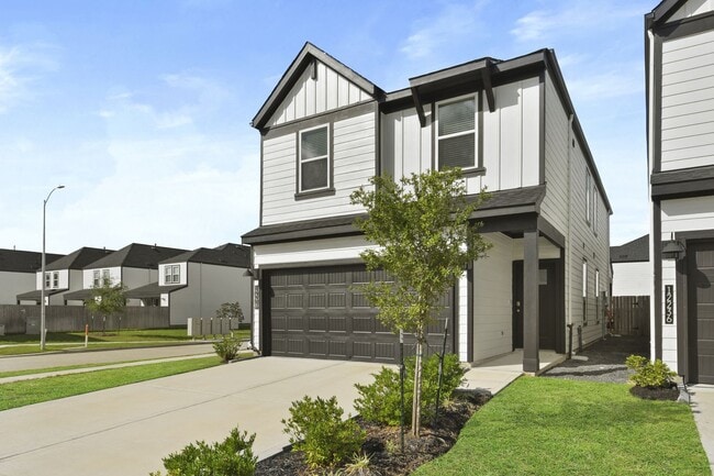 Building Photo - Upgraded Corner-Lot Gem in Prime Location