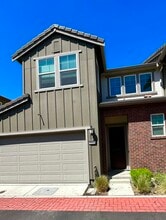 Building Photo - 1427 S Hopper Ln