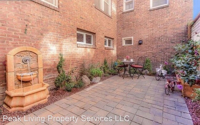 Building Photo - 411 Bellevue Ave E