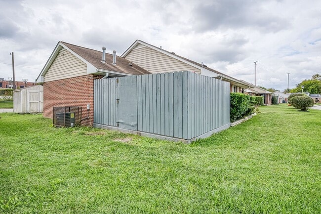 Building Photo - Neat 3-Bedroom Patio Home for Rent in Quie...