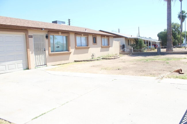 Foto del edificio - 3932 W Griswold Rd