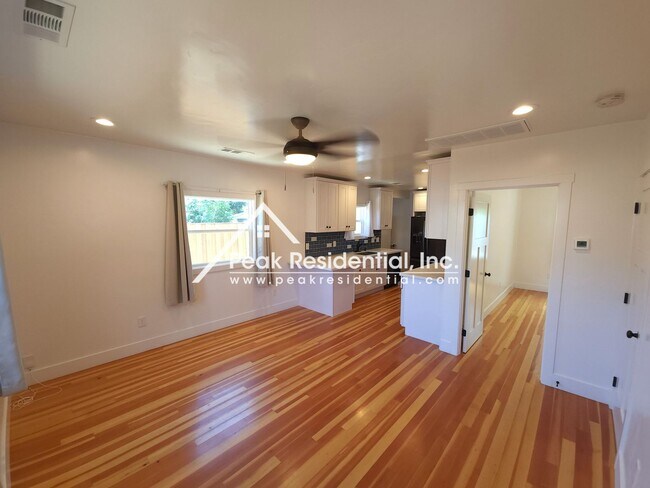 Foto del edificio - Updated 1bd/1ba House near UCD Med Center