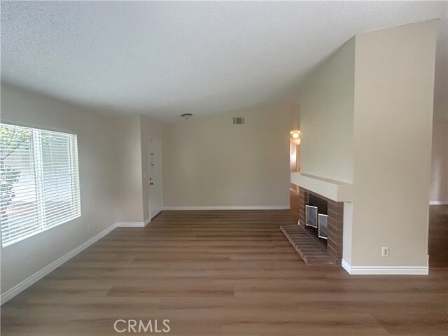 Foto del edificio - 2320 Songbird Ln