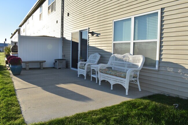 Foto del edificio - 5294 Platinum Dr