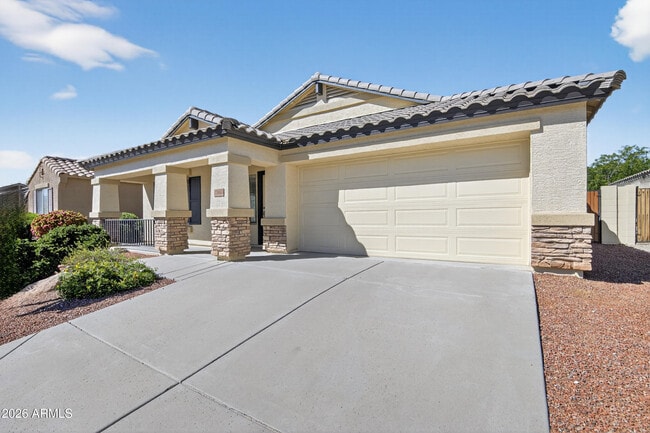 Building Photo - 17662 W Charter Oak Rd