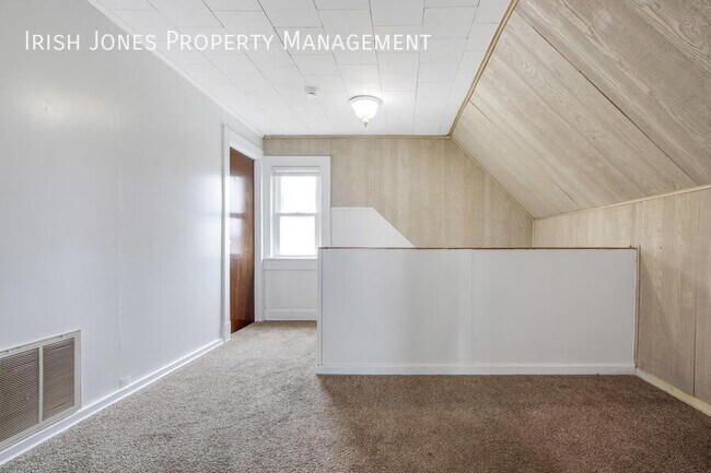 Foto del edificio - 227 Barnard St