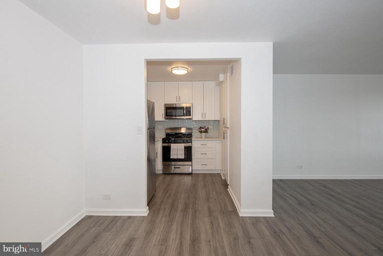 1600 Hagys Ford Rd Unit 8A, Penn Valley, PA 19072 Room for Rent in