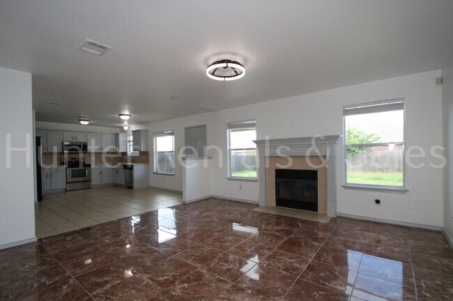 Foto del edificio - 4910 Donegal Bay Ct