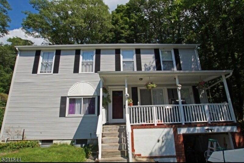 119 Dartmouth Trail, Hopatcong, NJ 07843 House Rental in Hopatcong