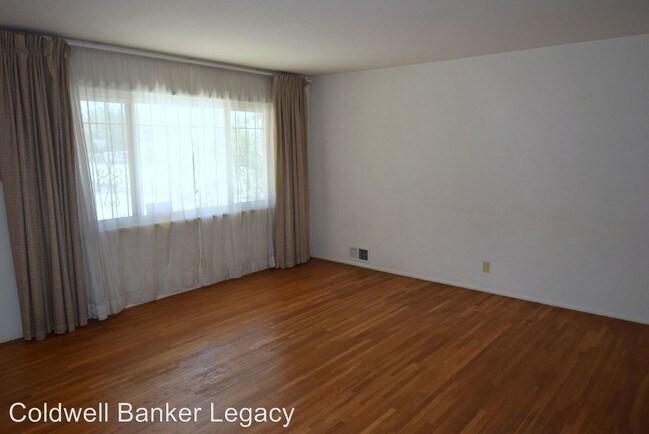 Foto del edificio - 3 br, 2 bath House - 9905 Aztec NE