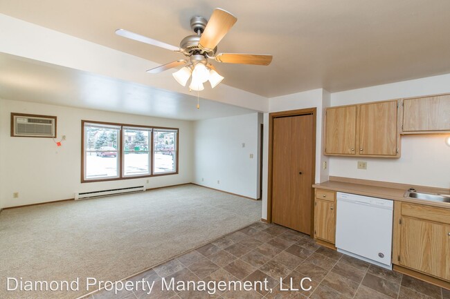 Building Photo - 601 S 56th Ave
