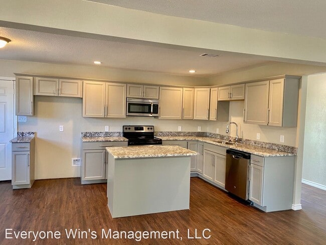 Building Photo - 3 br, 2 bath House - 149 Joslin