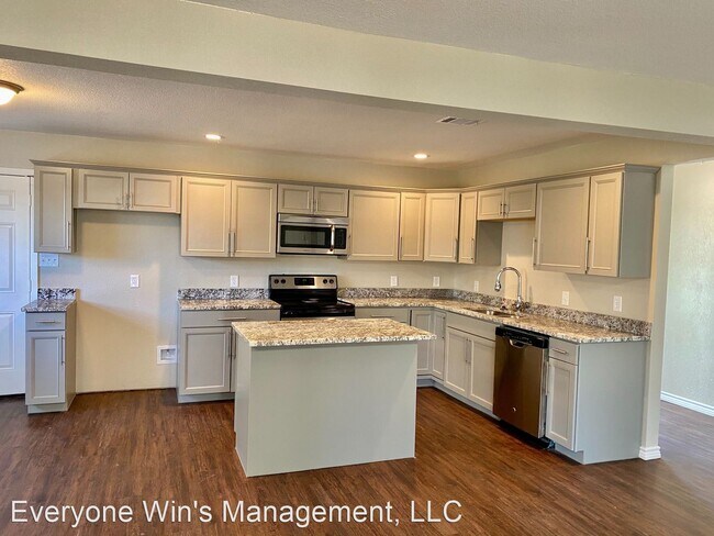 Foto del edificio - 3 br, 2 bath House - 149 Joslin