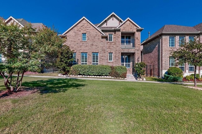 Building Photo - 2459 Cathedral Dr