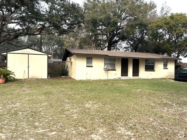 Building Photo - 8127 Cass Rd